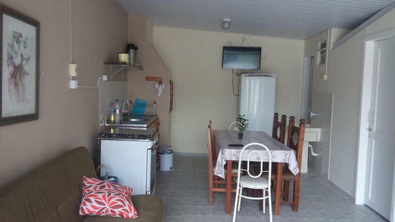 Garagem Casa Villa Florianopolis Exterior photo